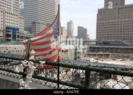 US flag au Ground Zero New York City Banque D'Images