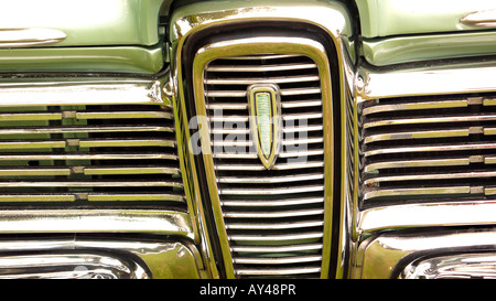 Grille de radiateur d'un classique des années 60, 'edsel'voiture, la perception d'un prix à l'Ashfield, Dorset, Angleterre. Banque D'Images