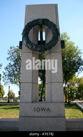 Le pilier de l'Iowa sur le monument commémoratif de la Seconde Guerre mondiale, Washington DC. Banque D'Images