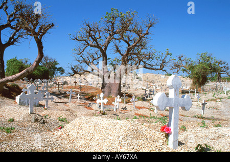 La petite côte Sénégal Joal Fadiouth Ile de Fadiouth cimetière de coquillages Banque D'Images