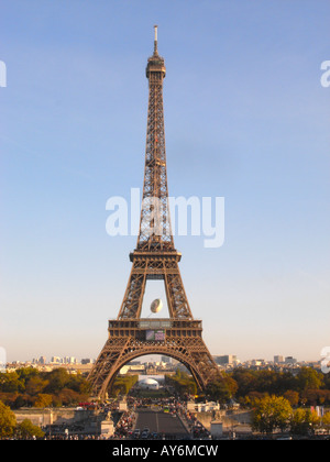 La Tour Eiffel pendant la Coupe du Monde de Rugby 2007 Banque D'Images