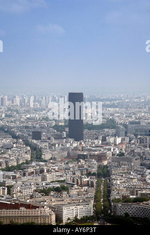 Vue de la ville de La Tour Eiffel, Paris, France, Europe Banque D'Images