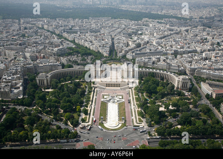 Vue de la ville de La Tour Eiffel, Paris, France, Europe Banque D'Images