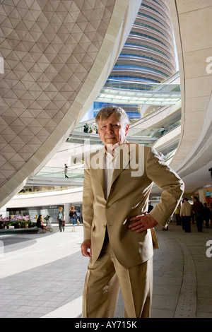 Jon Jerde chef de la compagnie de conception d'architecture centre commercial Kanyon Levent Istanbul Turquie Banque D'Images