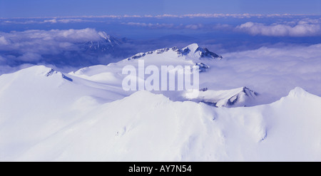 Sommet Mt Ruapehu Ngauruhoe Mt avec en arrière-plan Parc National de Tongariro Île du Nord Nouvelle-zélande Banque D'Images