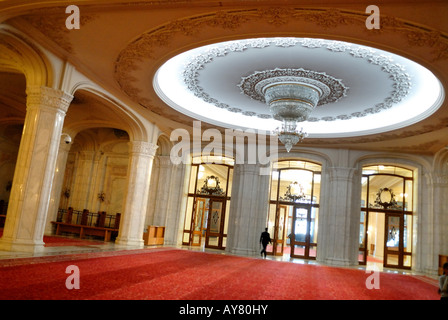 Intérieur de maison du peuple, le parlement de la Roumanie, Bucarest Banque D'Images