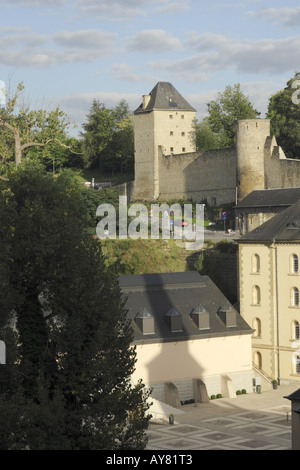 Le Plateau du Rham au-dessus de l'abbaye de Neumunster dans le district de Luxembourg Grund Banque D'Images