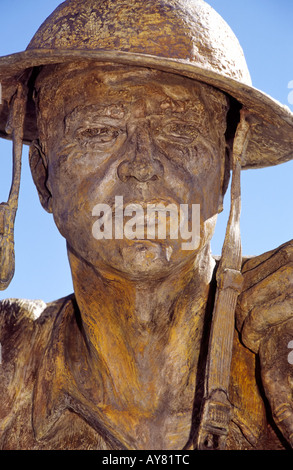 Sculpture en bronze rend hommage à 70 000 soldats prisonniers et les "Bataan' DURANT LA SECONDE GUERRE MONDIALE, dans la région de Veterans Park, Las Cruces, Nouveau Mexique. Banque D'Images