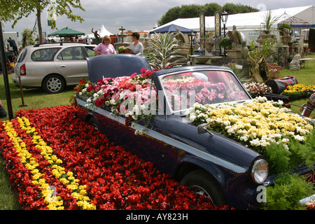 Knutsford Cheshire UK Tatton Hall RHA Flower Show Royal Vale fonction Conseils voiture abandonnée