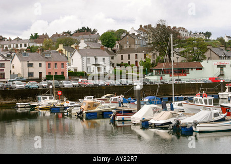 UK Co Antrim Irlande du Nord Rue du Nord et marina de Ballycastle Banque D'Images