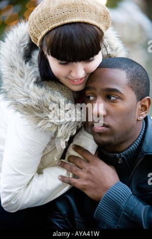 Close-up of a young contemplative couple inter-raciale Banque D'Images