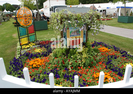 Knutsford Cheshire UK Tatton Hall RHS Flower Show Conseil Chadkirk Chapelle Jardin Stockport