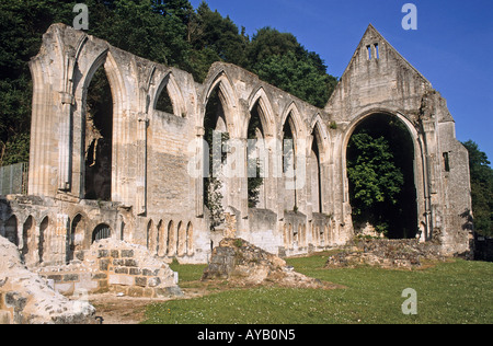 Ruines du Prieuré de la Trinite St Close Up Beaumont le Roger Banque D'Images