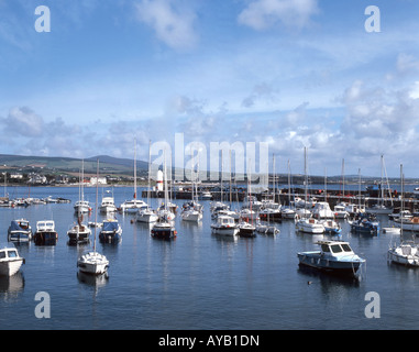 Vue sur le port, Port St Mary, à l'île de Man Banque D'Images