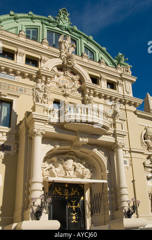 L'entrée de côté de la Place du Casino de Monte Carlo dans la Principauté de Monaco Banque D'Images