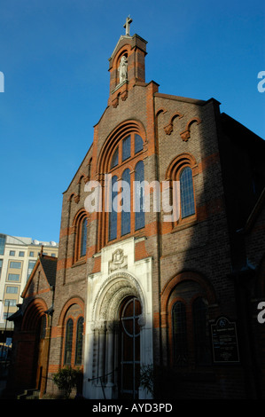 L'église Saint Augustin à Hammersmith London England Banque D'Images