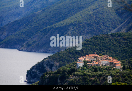 Village de Beli sur l'île de Cres, Croatie Banque D'Images