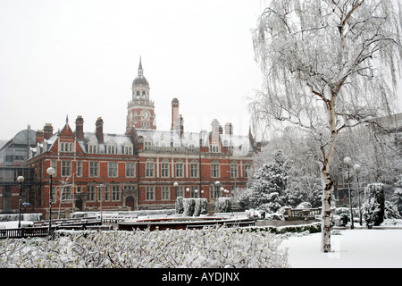 La neige couvrant Queens Gardens, Croydon, Surrey, UK Banque D'Images