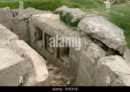 Bunker allemand à la Pointe du Hoc Normandie France Banque D'Images