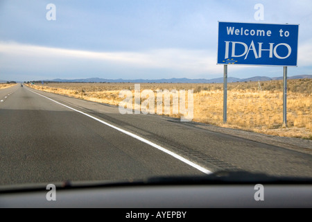 Bienvenue à New York road signe sur l'Idaho Utah State border Banque D'Images