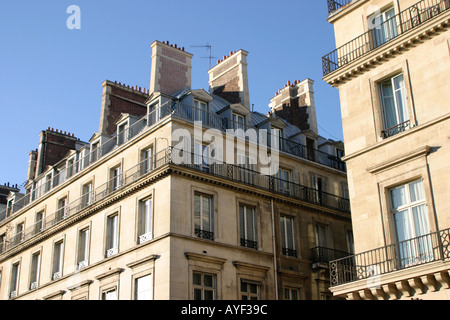 Appartements le long de la rue de Rivoli paris france Banque D'Images