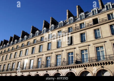 Appartements le long de la rue de Rivoli paris france Banque D'Images