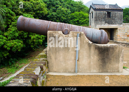 Cannon à Tung Chung Fort, Hong Kong, Chine Banque D'Images