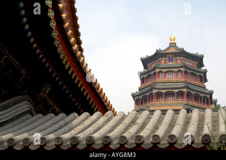 Tour de la fragrance du Bouddha de la longévité Hill Summer Palace Beijing Chine Banque D'Images