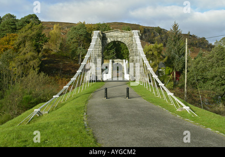 L'Écosse Historique maintenu Pont de Oich après l'A82 à l'Aberchalder au sud de Fort Augustus Écosse Banque D'Images