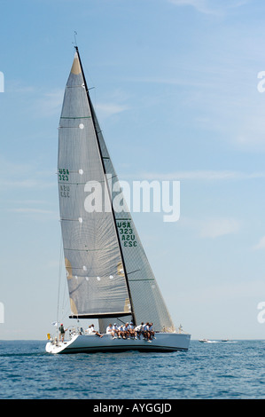 Port Huron à Mackinaw Island Michigan mi course annuelle de voilier sur le lac Huron Banque D'Images