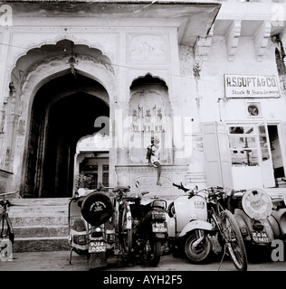 La ville rose Jaipur au Rajasthan en Inde en Asie du Sud. Banque D'Images