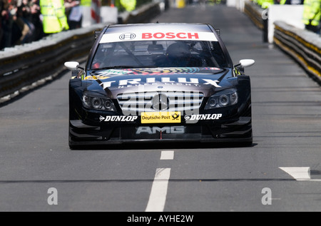 Présentation DTM dans les rues de Düsseldorf en Allemagne Ralf Schumacher GER dans sa Mercedes AMG Banque D'Images