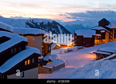 Au coucher du soleil Belle Plagne La Plagne dans les Alpes françaises France Europe Banque D'Images