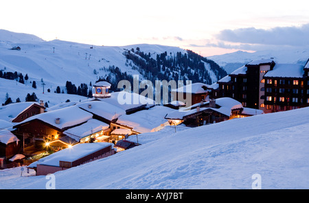 Au coucher du soleil Belle Plagne La Plagne dans les Alpes françaises France Europe Banque D'Images