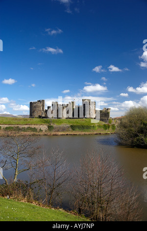 Château de Caerphilly, dans le sud du Pays de Galles, Royaume-Uni Banque D'Images