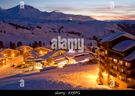 Au coucher du soleil Belle Plagne La Plagne dans les Alpes françaises France Europe Banque D'Images