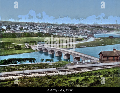 Le pont routier sur la rivière Deveron écossais entre les villages côtiers de Macduff et Banff, Art 1890 à 1900 Banque D'Images