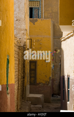 Streetlife dans le village nubien Koti île Eléphantine Assouan ou Assouan Vallée du Nil du sud de la Haute Égypte Banque D'Images