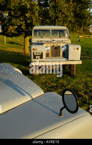 Gray 1963 Land Rover Series 2a court empattement cabine du camion Banque D'Images