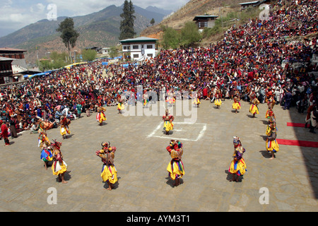 Bhoutan Paro Tsechu festival de danse le jugement des morts Raksha Mangcham Banque D'Images