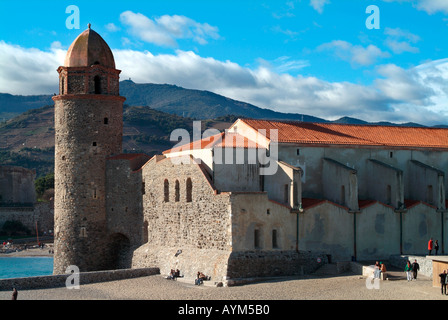 Eglise Notre Dame des Anges Collioure France Banque D'Images