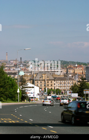 Bradford city centre skyline de Wakefield Road Bradford West Yorkshire Angleterre Banque D'Images