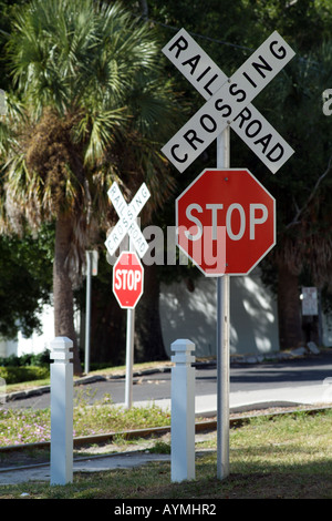 Railroad crossing signs.USA Banque D'Images