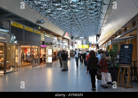 Europa Europe Allemagne Deutschland Berlin Tegel Flughafen Haupthalle Hall principal Banque D'Images