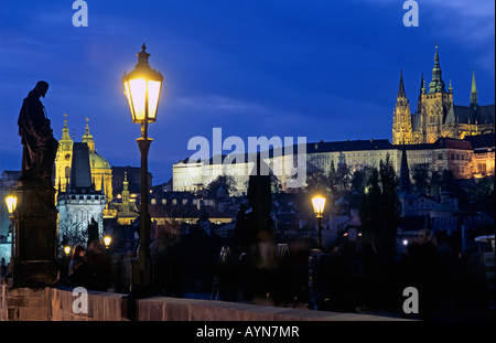 Tschechische Republik Ungarn Europe République tchèque CZ Prag Prague Pont Charles Karls Karlsbruecke Moldau Banque D'Images