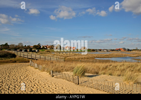 La plage pittoresque de la rivière ET À WALBERSWICK BLYTH SUR LA CÔTE DU SUFFOLK. L'Angleterre. Banque D'Images