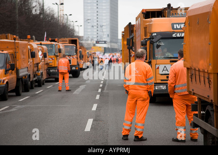 BSR et l'eau et les déchets BWB workers union, de débordement des manifestations grève d'avertissement le 22 février 2008 à Berlin, Allemagne Banque D'Images