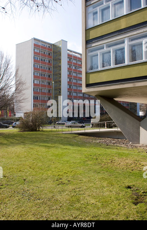 Deux immeubles inclus dans le 1957 Salon International de la construction, Quartier Hansaviertel, Berlin, Allemagne Banque D'Images