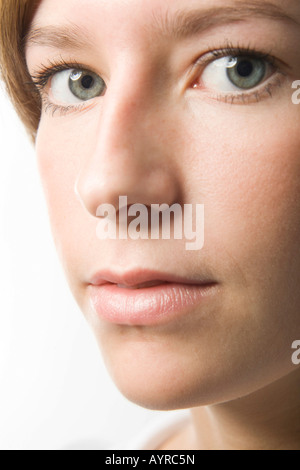 Closeup Portrait of a young woman's face Banque D'Images