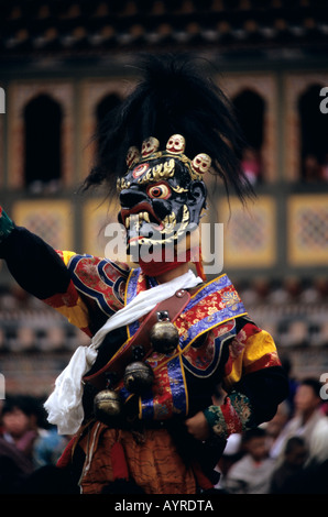 Portrait d'une danseuse au Thimphu Tsechu (festival), au Bhoutan Banque D'Images